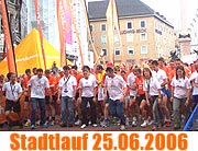 Am Sonntag laufen 17.000 wieder: Sport Scheck Stadtlauf am 25.06. (Foto: MartiN Schmitz)